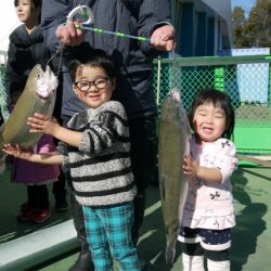 としまえんフィッシングエリア 釣果