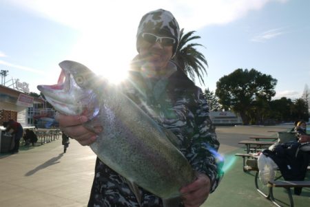 としまえんフィッシングエリア 釣果