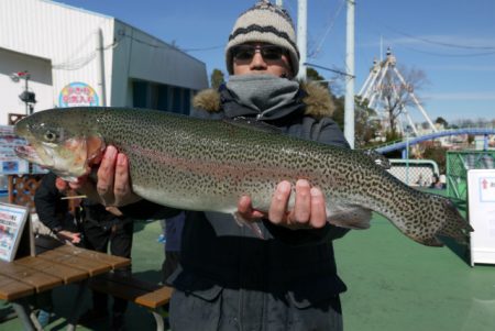 としまえんフィッシングエリア 釣果