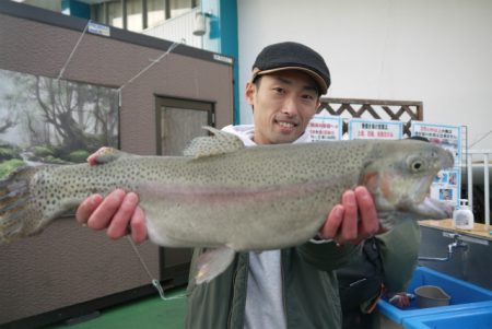 としまえんフィッシングエリア 釣果