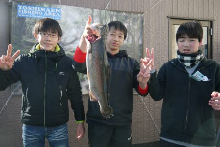 としまえんフィッシングエリア 釣果