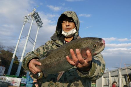 としまえんフィッシングエリア 釣果