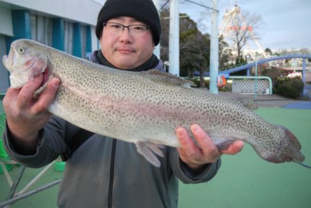 としまえんフィッシングエリア 釣果