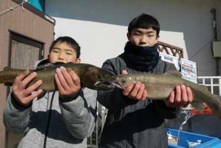 としまえんフィッシングエリア 釣果