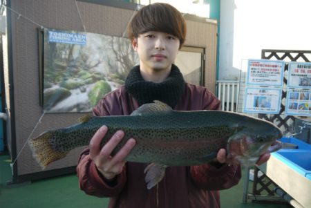 としまえんフィッシングエリア 釣果