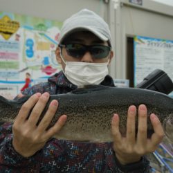 としまえんフィッシングエリア 釣果