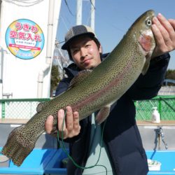 としまえんフィッシングエリア 釣果