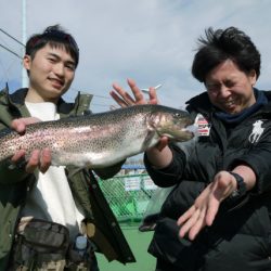 としまえんフィッシングエリア 釣果