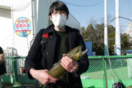 としまえんフィッシングエリア 釣果