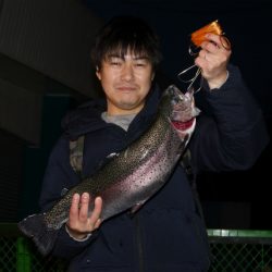 としまえんフィッシングエリア 釣果