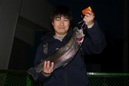 としまえんフィッシングエリア 釣果