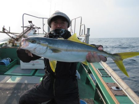 真祐丸 （しんゆうまる） 釣果