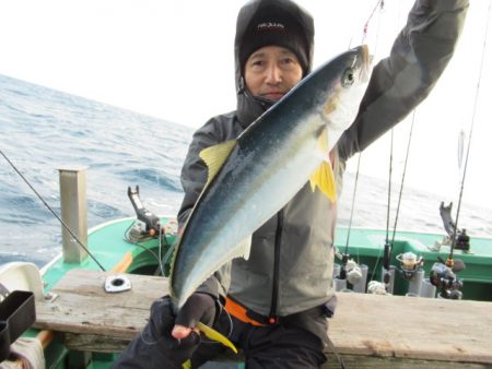 真祐丸 (しんゆうまる) 釣果