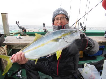 真祐丸 (しんゆうまる) 釣果