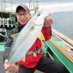 真祐丸 （しんゆうまる） 釣果