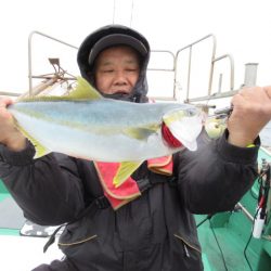 真祐丸 (しんゆうまる) 釣果