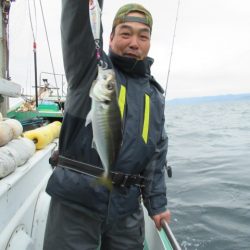 真祐丸 (しんゆうまる) 釣果