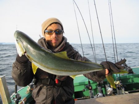 真祐丸 (しんゆうまる) 釣果