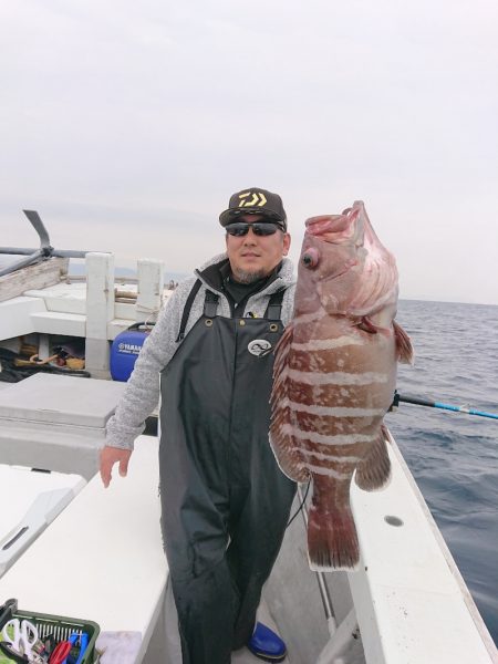 エンペラー 釣果