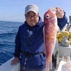 エンペラー 釣果