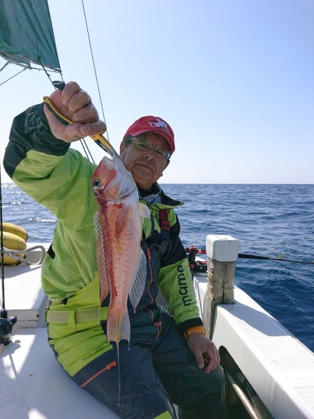 エンペラー 釣果