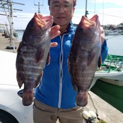 進誠丸 釣果