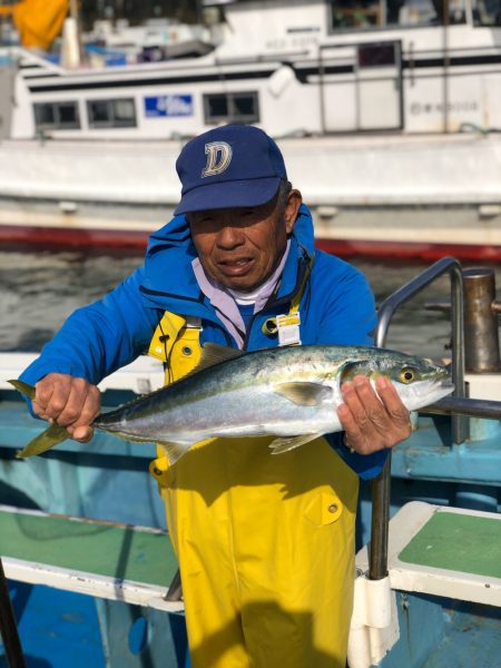 丸万釣船 釣果