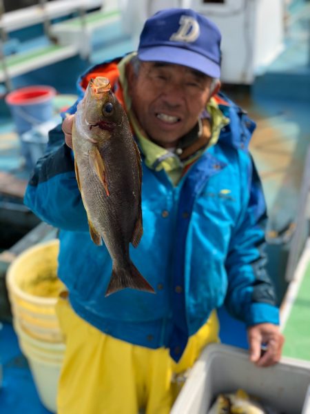丸万釣船 釣果