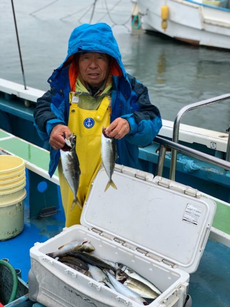 丸万釣船 釣果