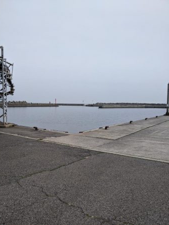 テトラ　穴釣り　