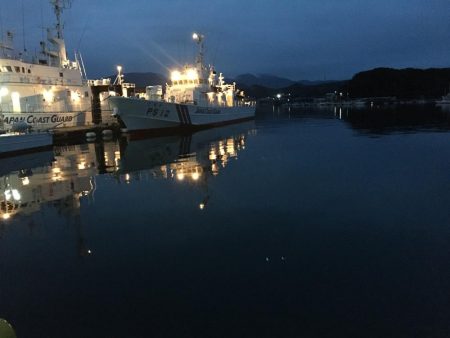 アジ15匹、尺アジ1匹