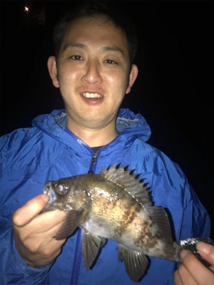 まだ水温は冷たい