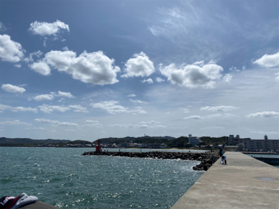 爆風の中の釣り