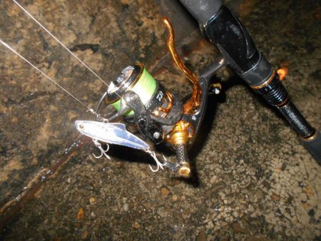 全然乗らん…。