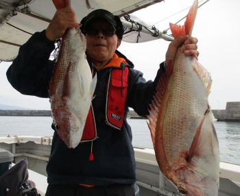 浜田釣舟　真鯛釣り