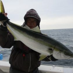 浜田釣舟　真鯛釣り