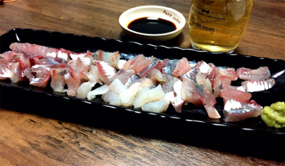 良形のアジが浮き釣りやアジングで釣れます