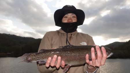 フィッシングレイクたかみや 釣果