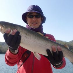 フィッシングレイクたかみや 釣果