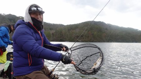 フィッシングレイクたかみや 釣果