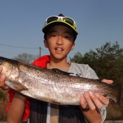 フィッシングレイクたかみや 釣果