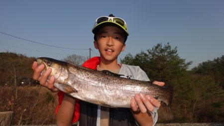 フィッシングレイクたかみや 釣果