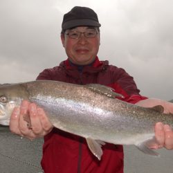 フィッシングレイクたかみや 釣果