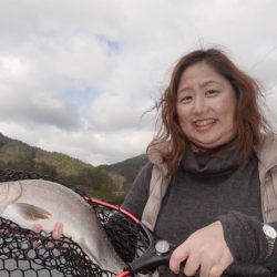 フィッシングレイクたかみや 釣果