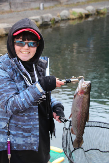 小菅トラウトガーデン 釣果