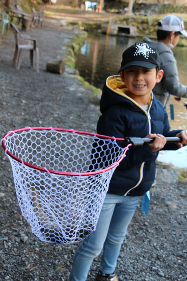 小菅トラウトガーデン 釣果