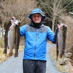 小菅トラウトガーデン 釣果