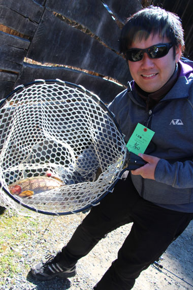小菅トラウトガーデン 釣果