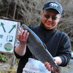 小菅トラウトガーデン 釣果