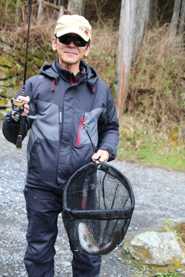 小菅トラウトガーデン 釣果